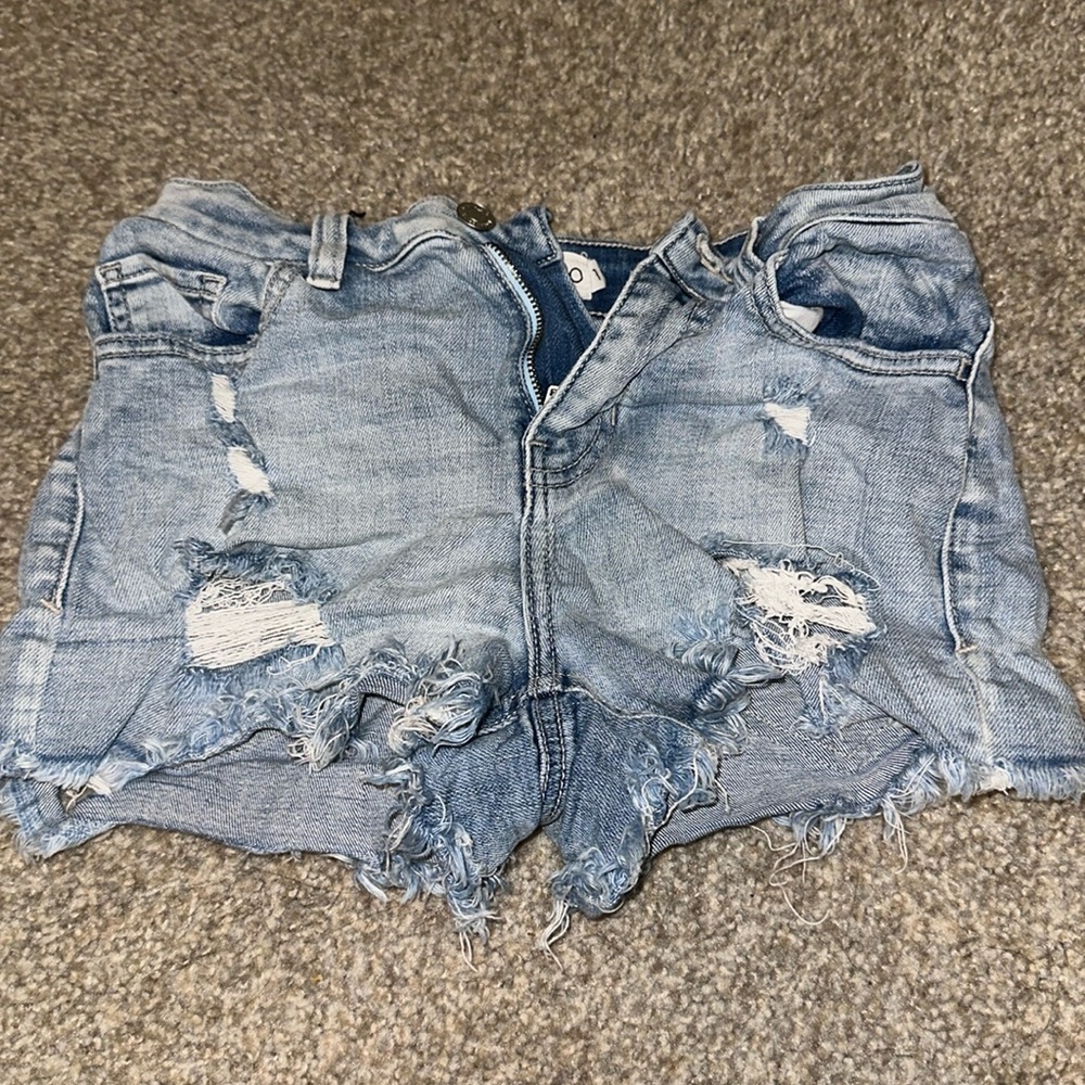 Cello Jean ripped shorts